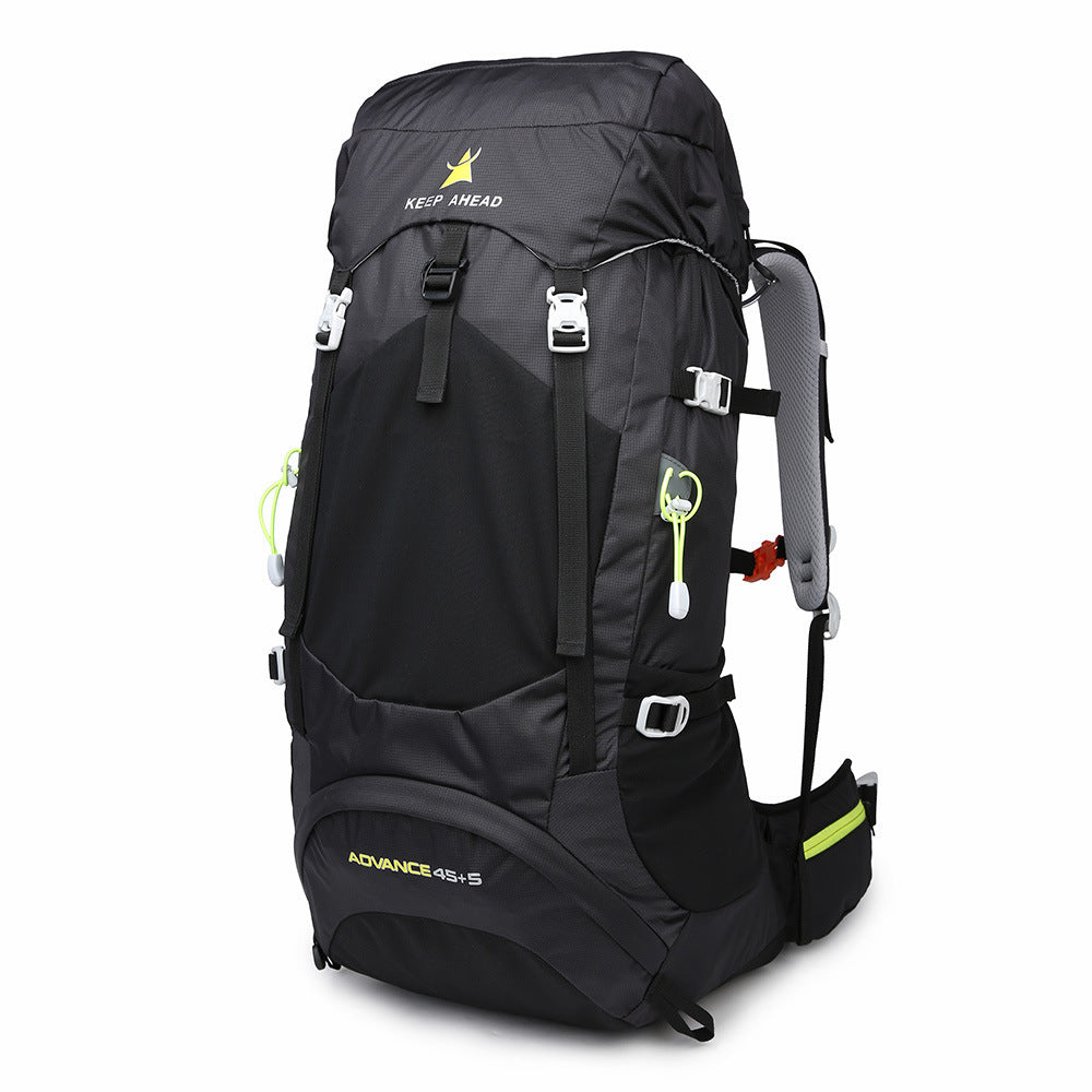 Borsa da campeggio resistente e capiente, con tracolla regolabile.