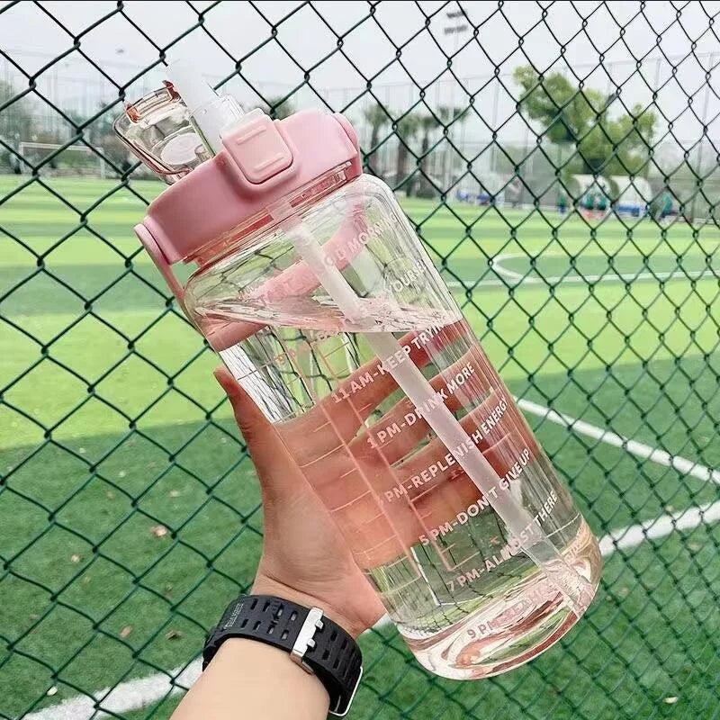 Borraccia da 2 litri con indicatore orario e cannuccia - per sport e fitness